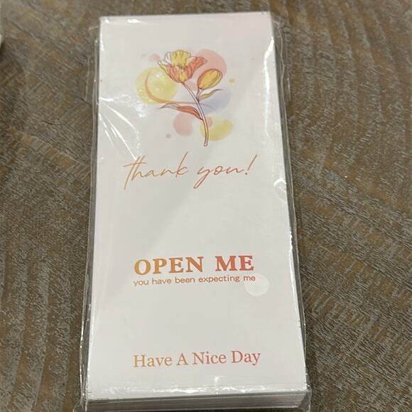 50 Floral Printed Rectangular Stickers - Picture 4 of 5